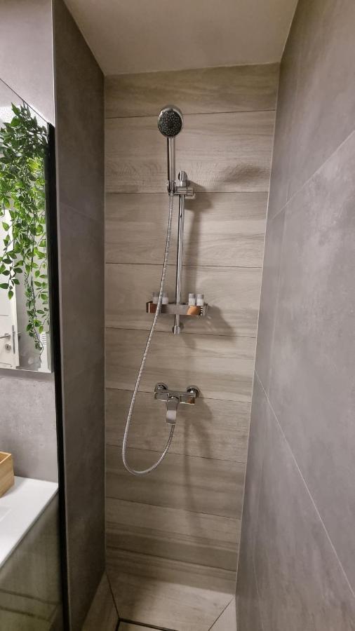 אוסילק Retfala Inn מראה חיצוני תמונה